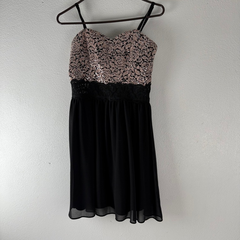 A. Byer Women Black Rose Gold Sequin Lace Chiffon Cocktail Party Dress Size 9 - Picture 3 of 10